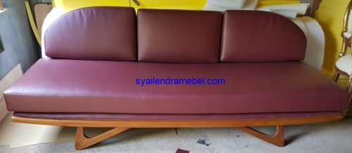 Sofa 3 Seater Minimalis Vintage